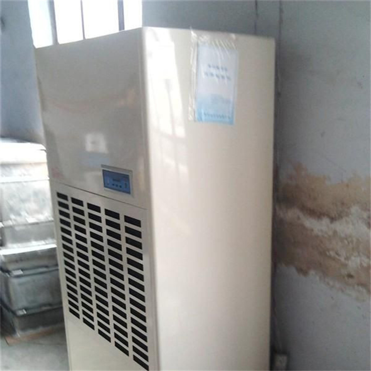 除濕機(jī)冒煙有異味怎么辦 除濕機(jī)冒煙有異味怎么辦